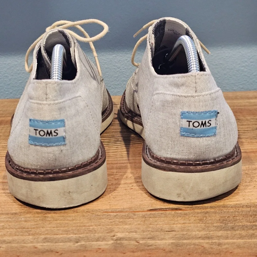 Toms Shoes Mens 10‎ Gray Canvas Oxfords Lace Up  Cap Toe Casual